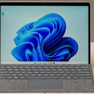لپ تاپ سرفیس مدل SURFACE PRO 7+ SILVER | I5(1165 G7) | 16GB RAM | 256GB